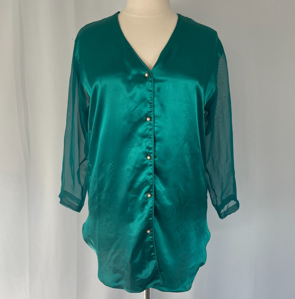 Victorias Secret Gold Label Top Medium Large Emerald Green Satin Long Sleeve Vtg